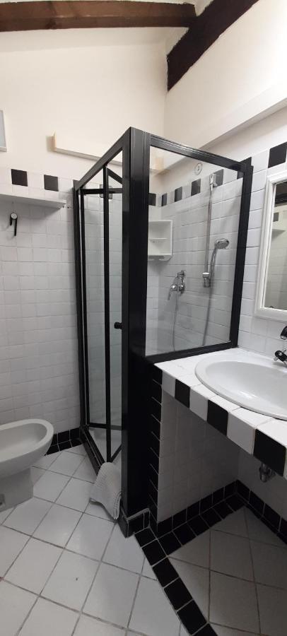 La Casa Di Giulia-Family Apartment ปาร์มา ภายนอก รูปภาพ